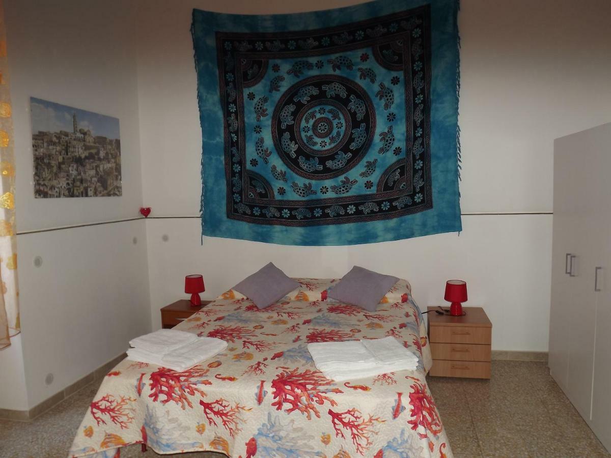 Casa Vacanze La Terra Dei Briganti 马泰拉 外观 照片