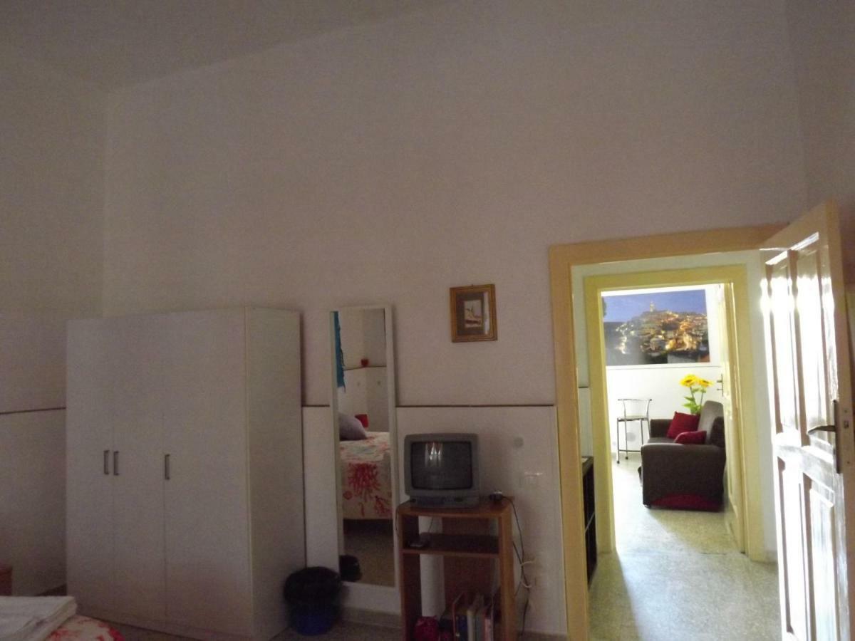 Casa Vacanze La Terra Dei Briganti 马泰拉 外观 照片